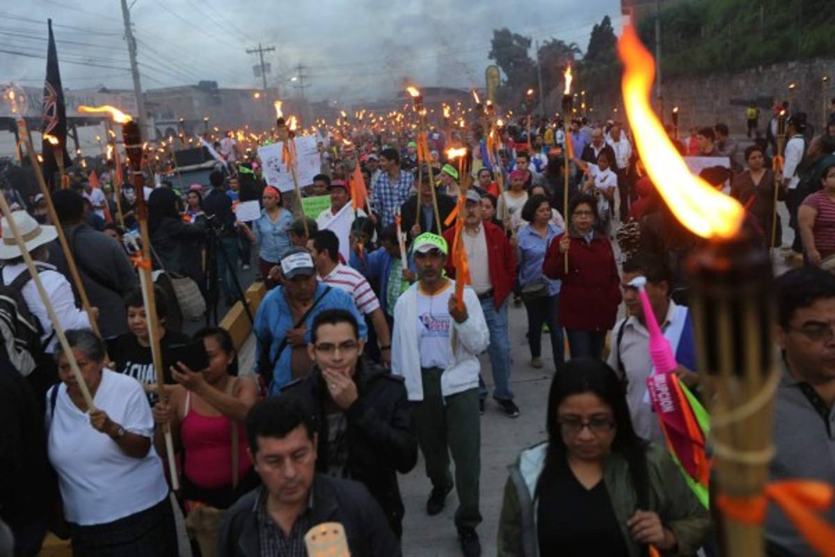 Así se vivió la Marcha de las Antorchas en Tegucigalpa