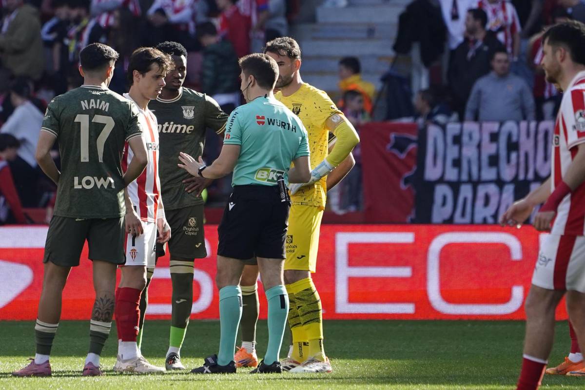 ¡Lamentable! Falleció durante partido de fútbol en LaLiga de España