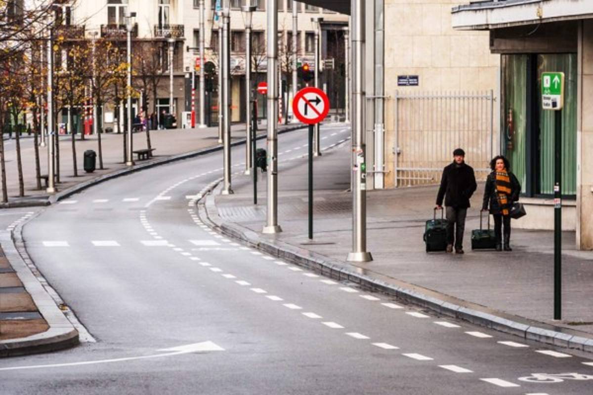 Bruselas en segundo día de máxima alerta; calles casi vacías