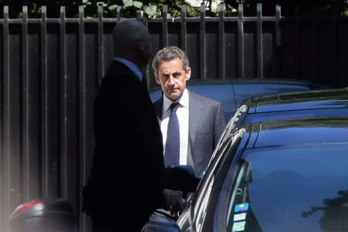 Sarkozy indagado por dinero de Gadafi