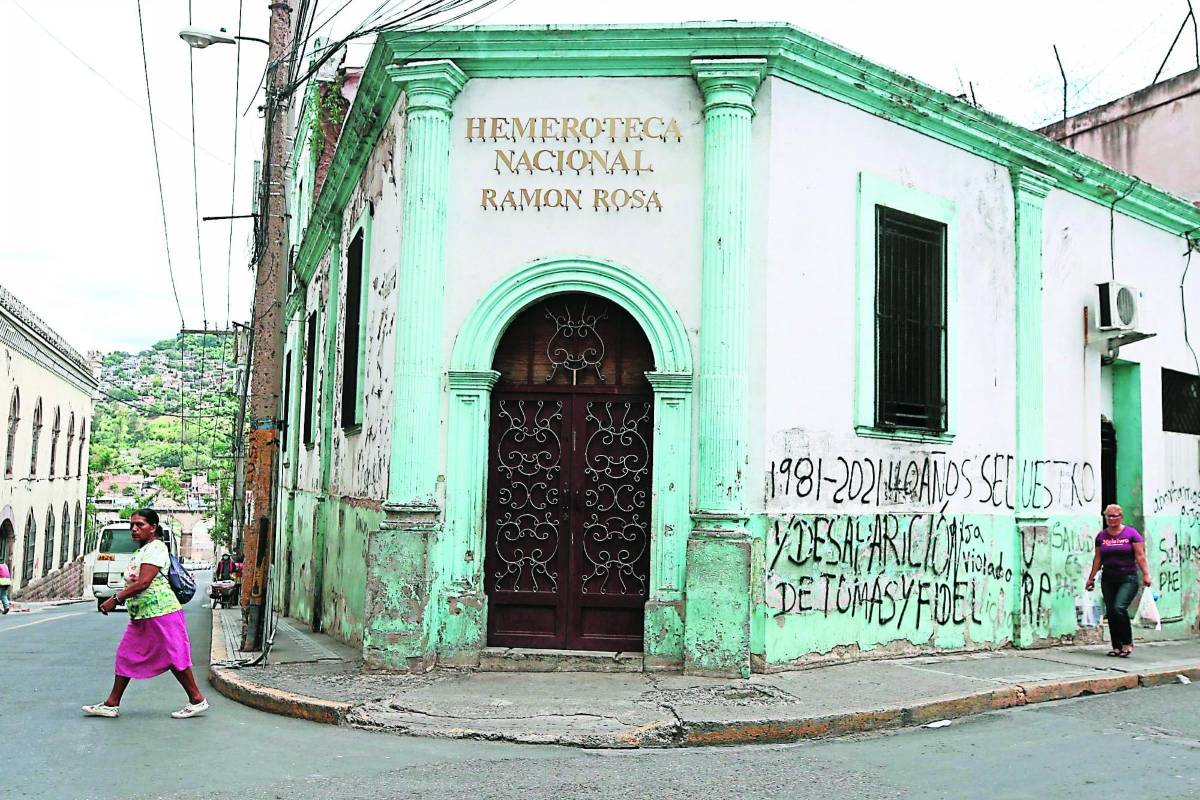 Emanan primeros destellos para rescatar la Hemeroteca Nacional