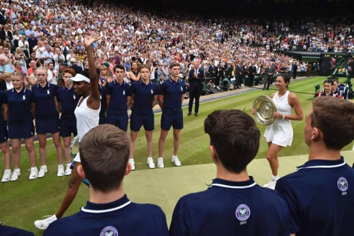 Momento para la historia, ver a una de las hermanas Williams llevarse el segundo lugar. (Fotos: Agencias / AFP)