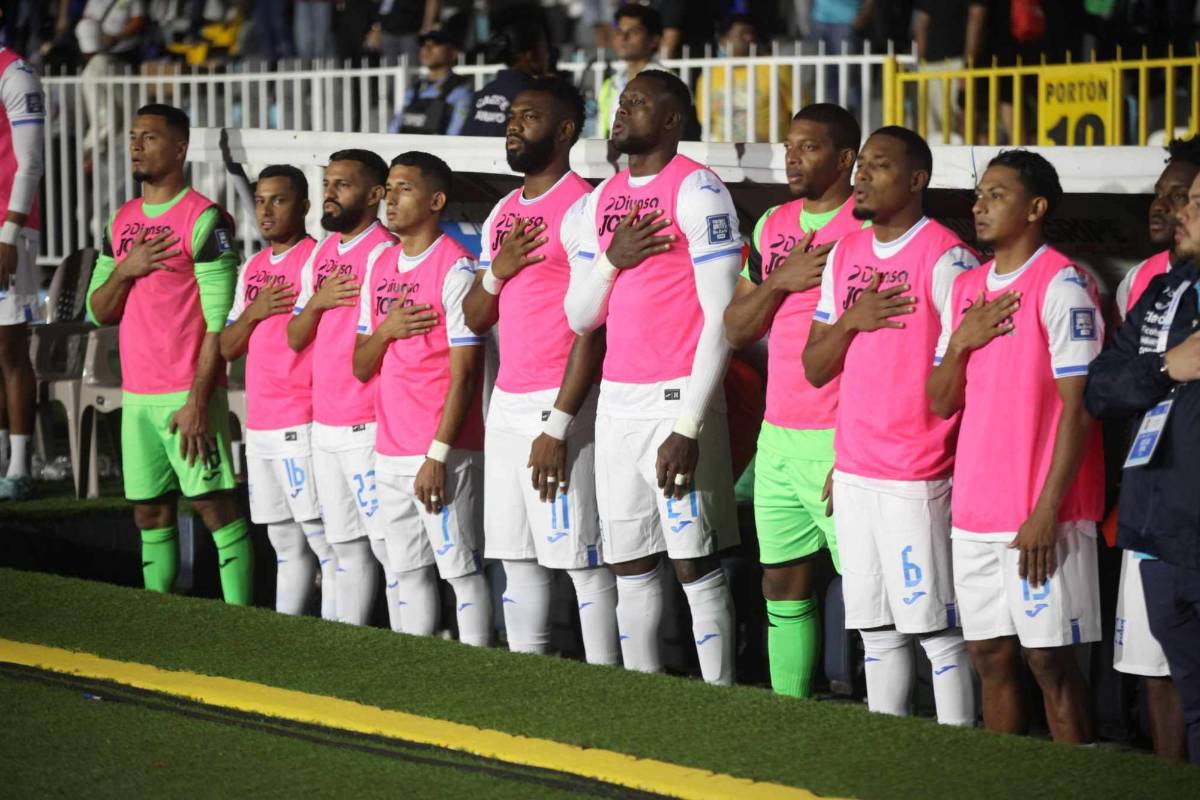 Villano en Honduras, político sorprende, plática secreta y chica es la sensación en el Nacional