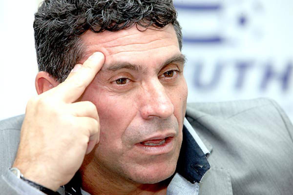 Suárez dirigirá a Honduras rumbo a Londres 2012