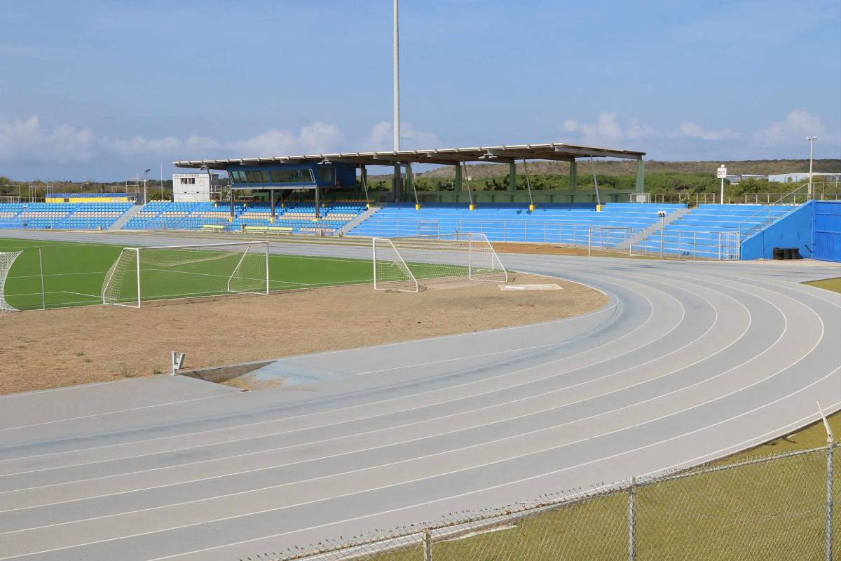 Cancha sintética, mucho calor, así es Curazao, lugar donde jugará Honduras
