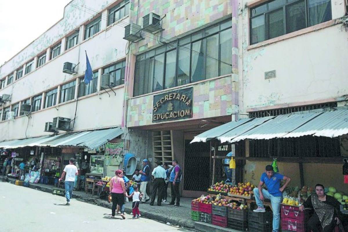 En cinco edificios serán reubicados 3,400 vendedores de Comayagüela
