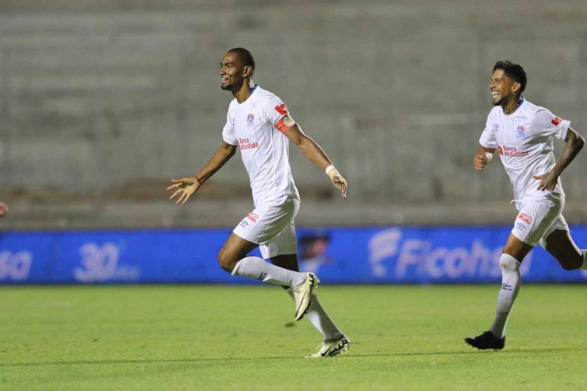 Furor por Quioto, gesto de Edwin Rodríguez con Ever Alvarado y el reconocimiento a Bengtson