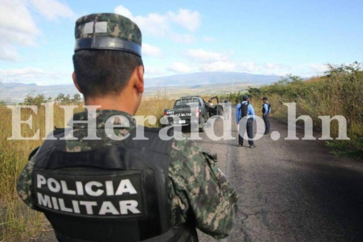 Retiran cuerpos de hermanos asesinados tras rapto en Amarateca