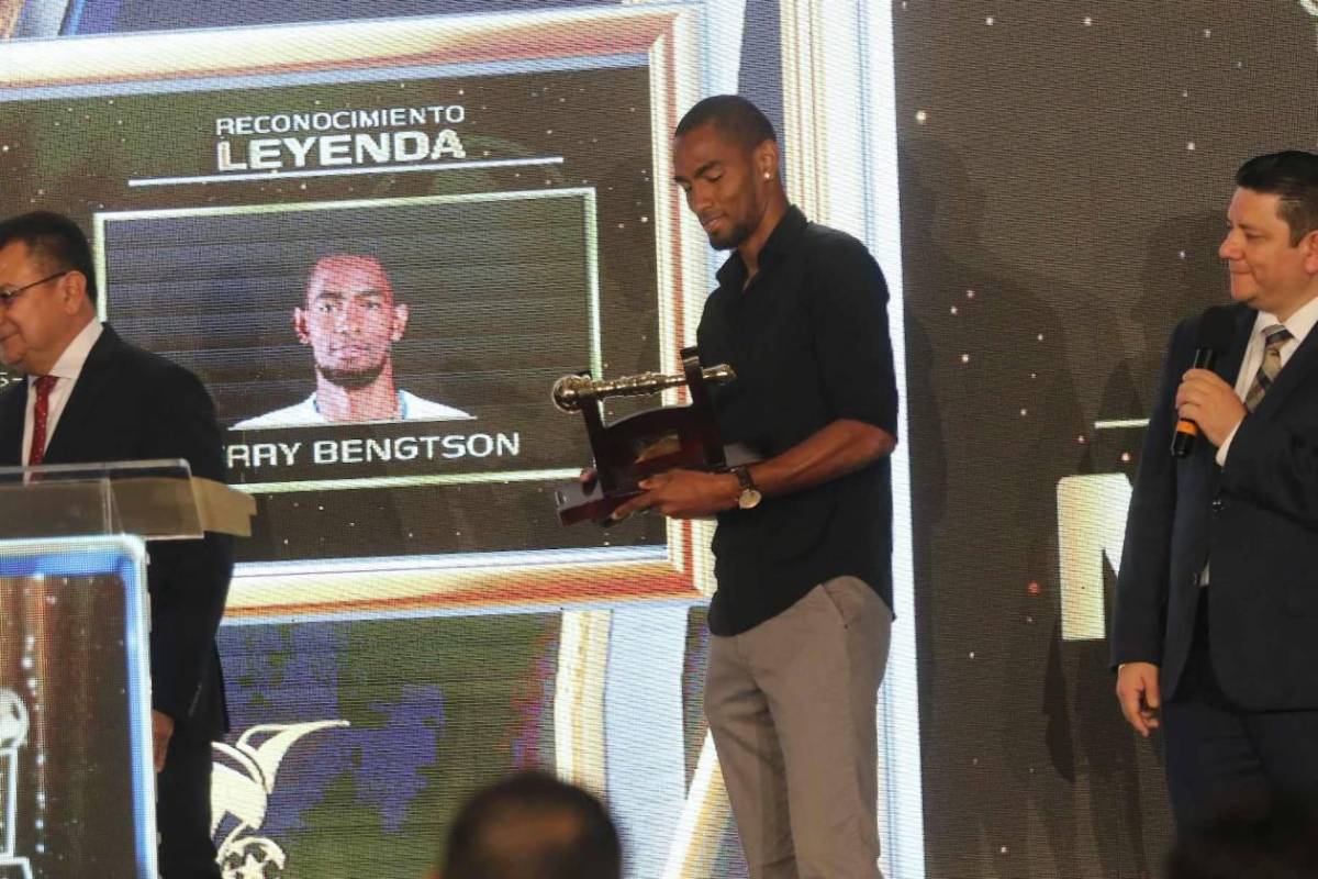 Motagua y Olimpia arrasaron: Así se vivió la premiación a mejores jugadores de Liga Nacional