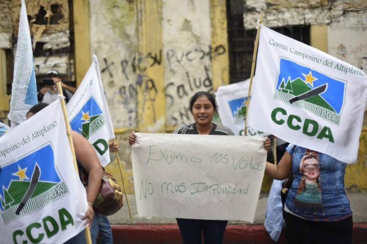Comisión del Congreso recomienda quitar inmunidad a presidente de Guatemala