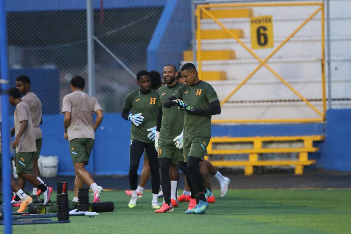 Juegos, risas, tristeza y la visita en último entreno de Honduras previo a partido ante Surinam