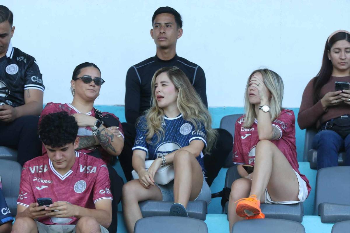 Las bellas chicas que se robaron  miradas en el clásico capitalino entre Motagua y Olimpia