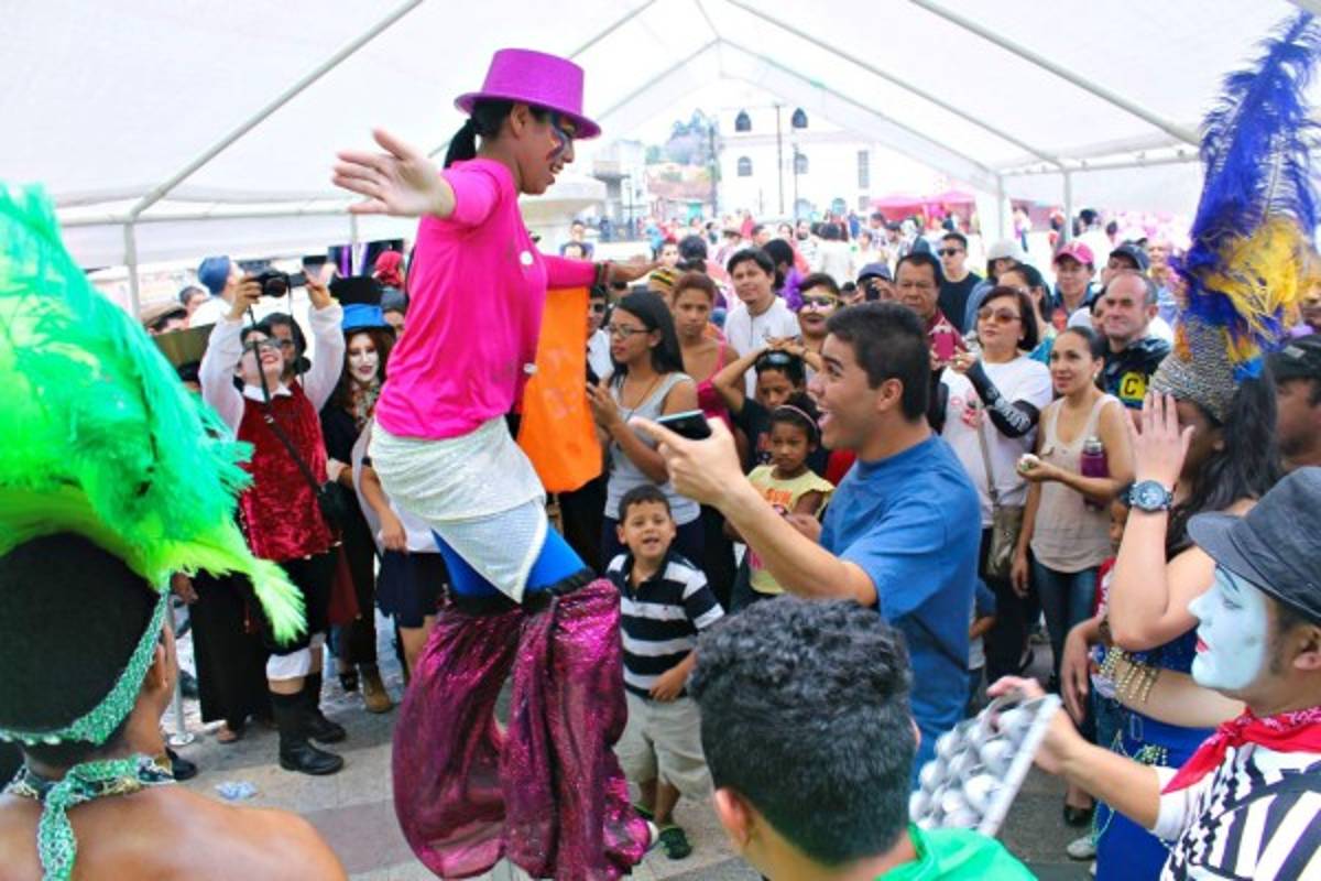 Una jornada para exaltar al teatro