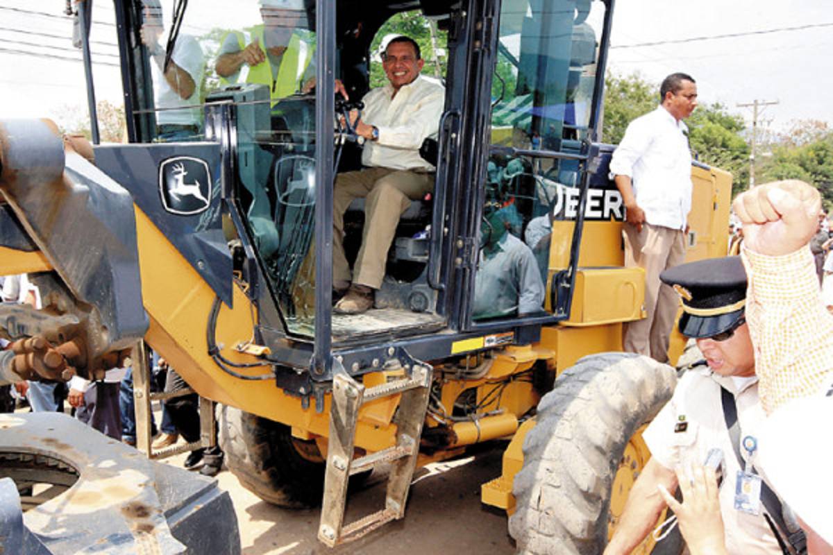 Presidente de Honduras estará cinco días en EE UU