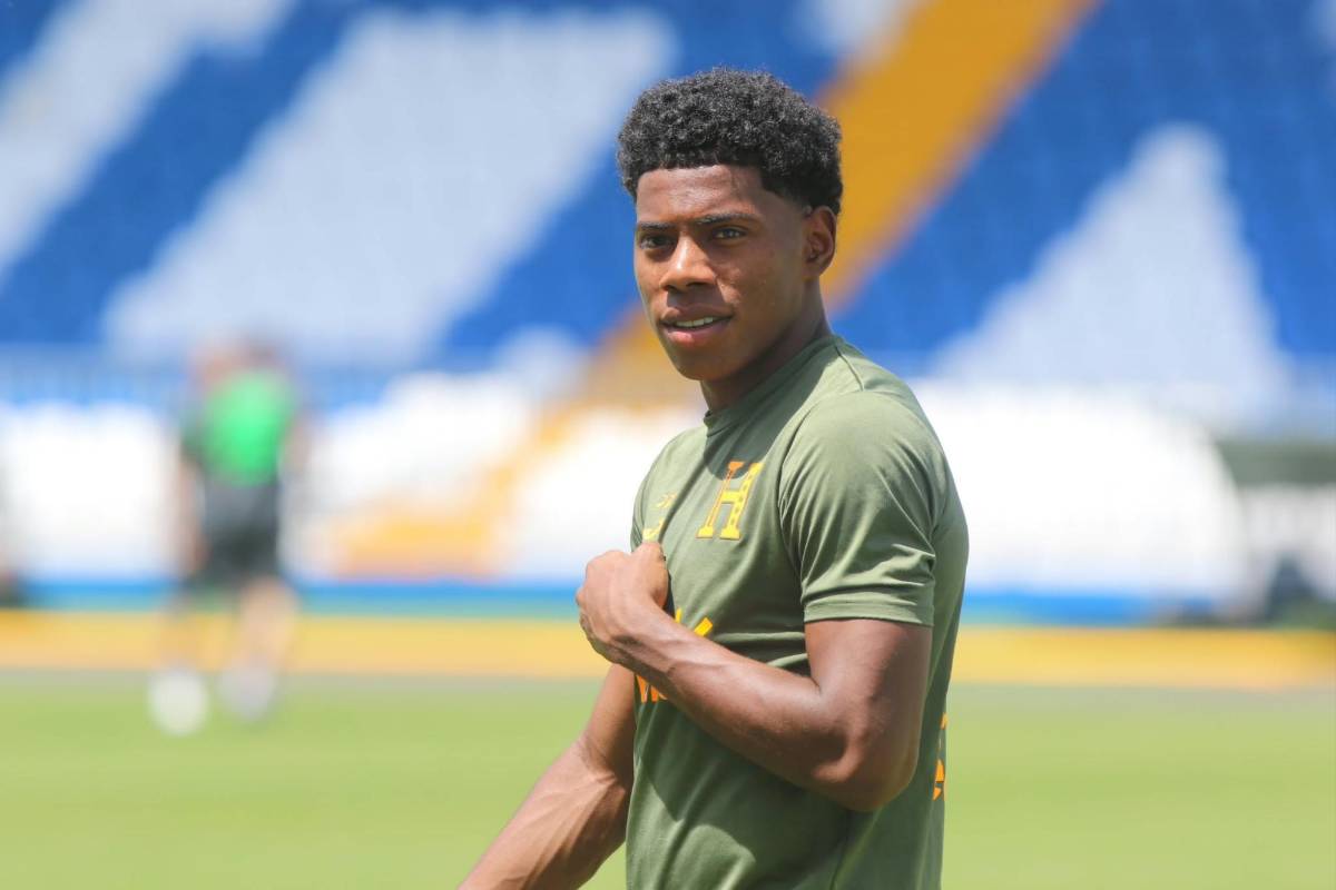 Dereck sorprende, Edwin sigue por aparte y personal de limpieza en el Nacional