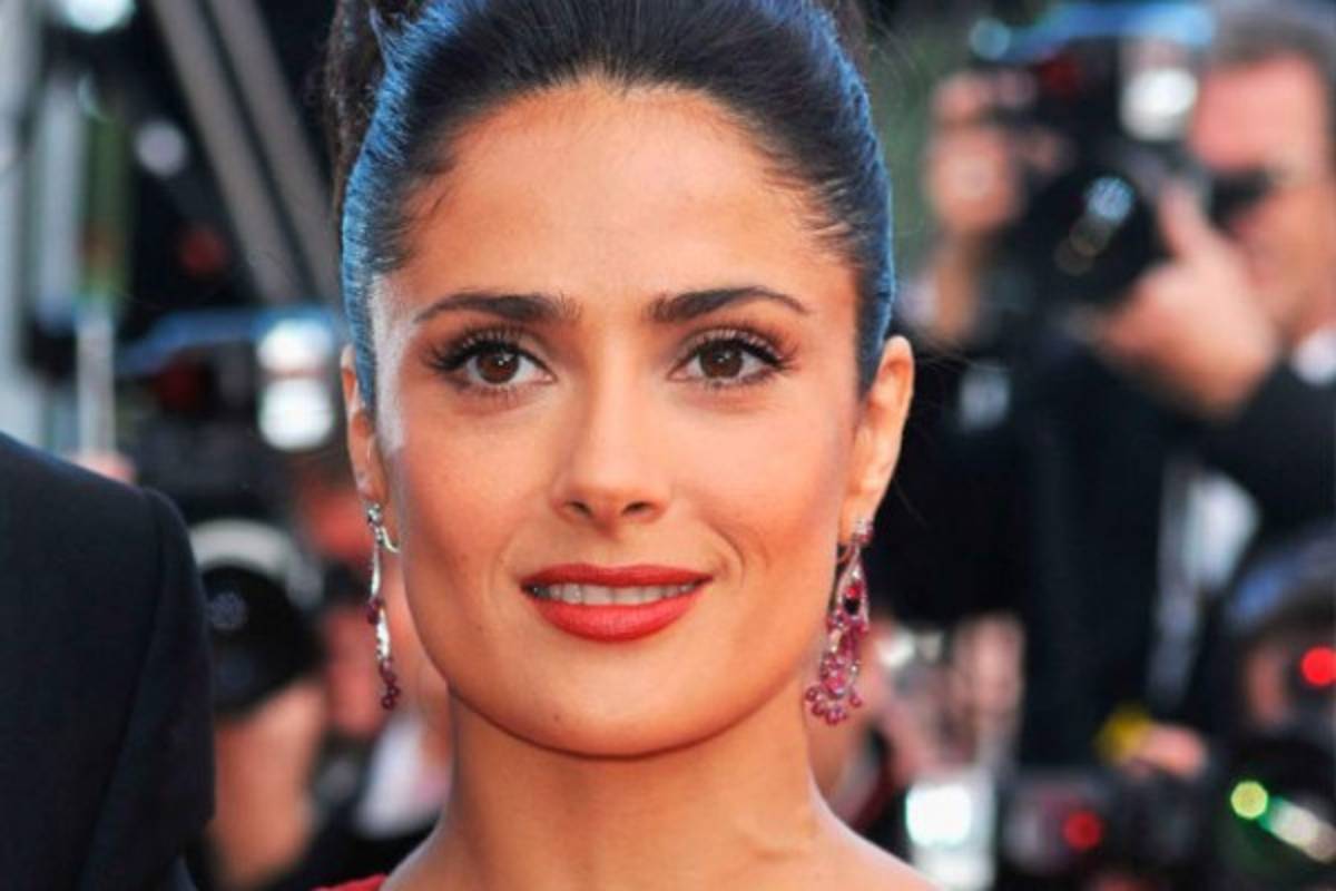 Foto de Salma Hayek sin maquillaje ni retoques conmociona las redes