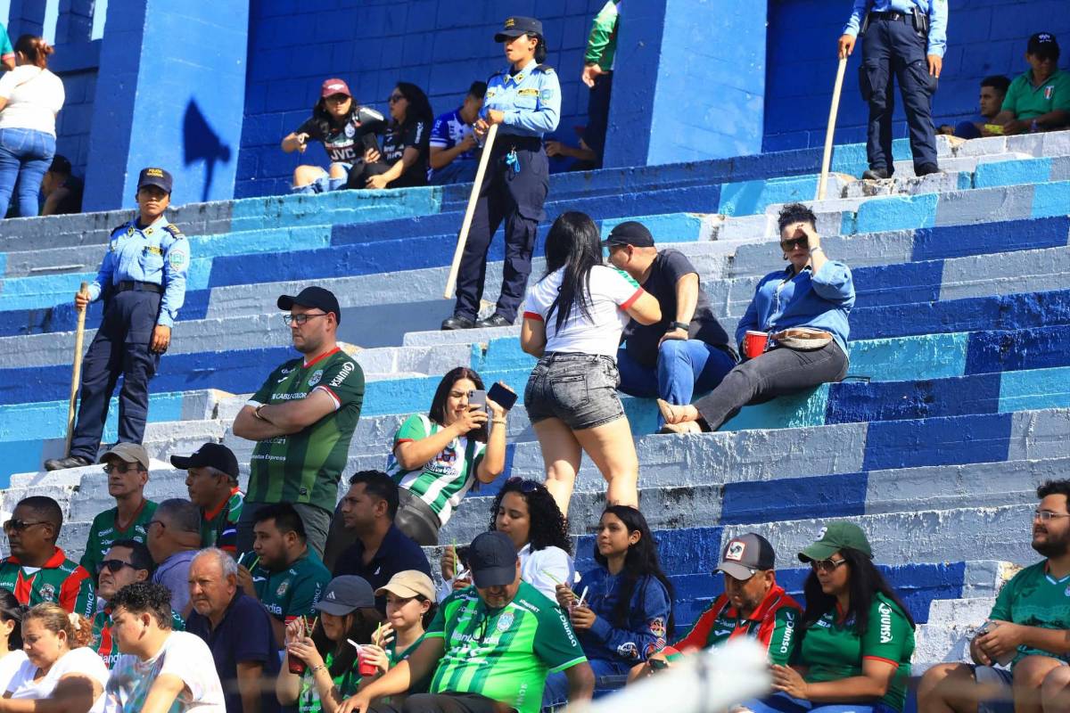 Clásico sampedrano se llena de lindas damas ¡Chica de primeros auxilios llamó la atención!