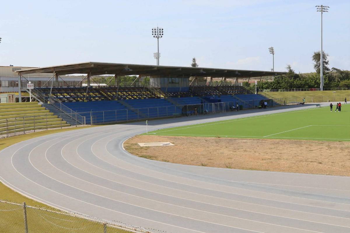 Cancha sintética, mucho calor, así es Curazao, lugar donde jugará Honduras