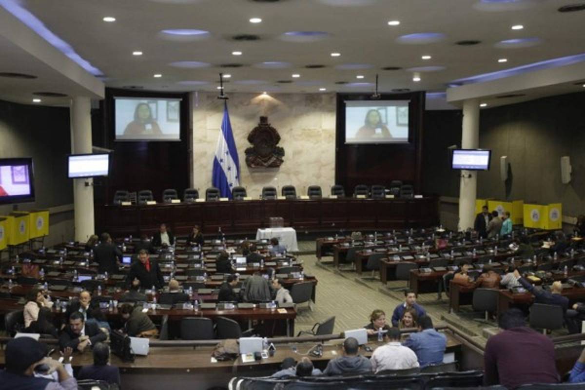 Honduras: Congreso Nacional juramenta nueva Corte Suprema de Justicia