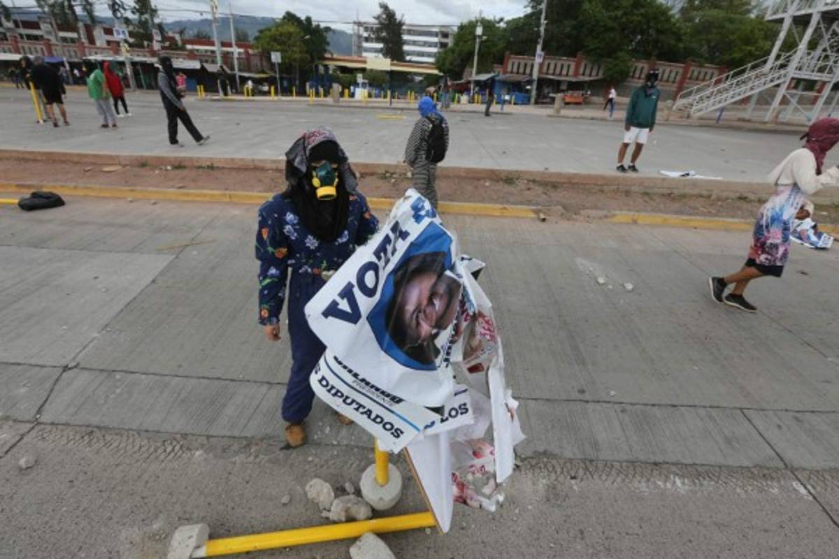 Alumnos expulsados no volverán a la UNAH