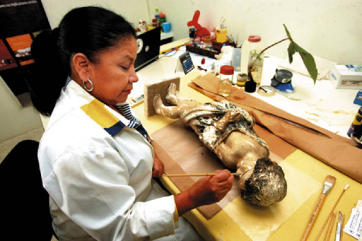 Las clínicas del arte al rescate del patrimonio de Honduras
