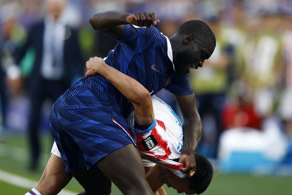 Burla de Mbappé a Paraguay, el regaño de Deschamps y la tristeza guaraní en octavos