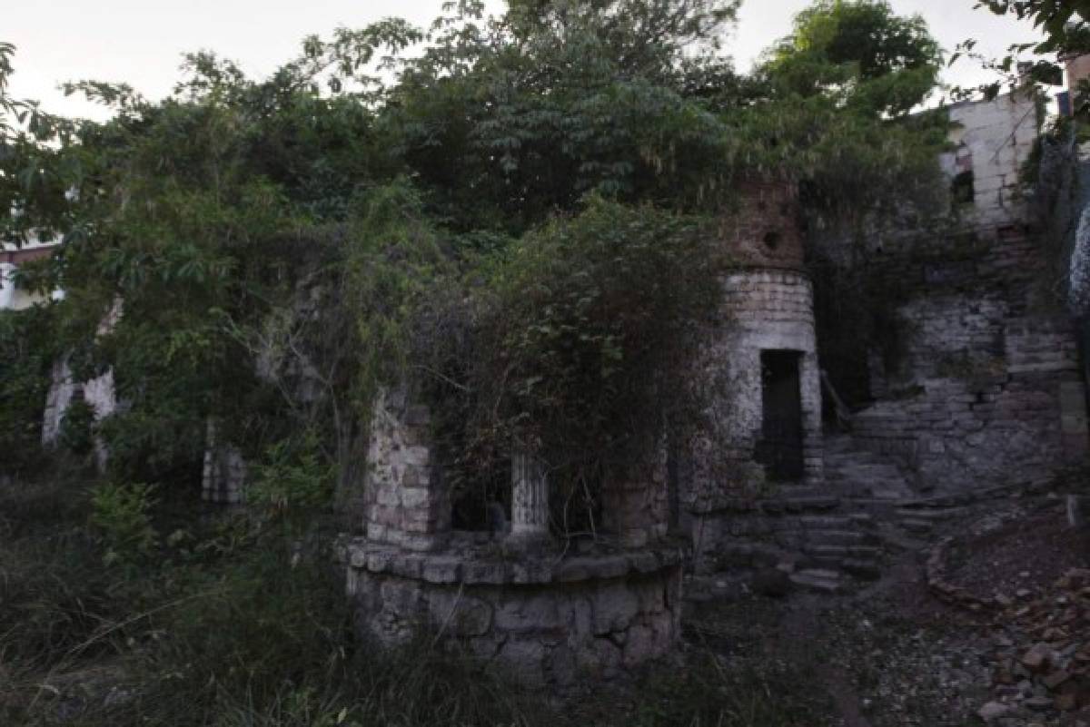 En ruinas castillo de la capital de Honduras