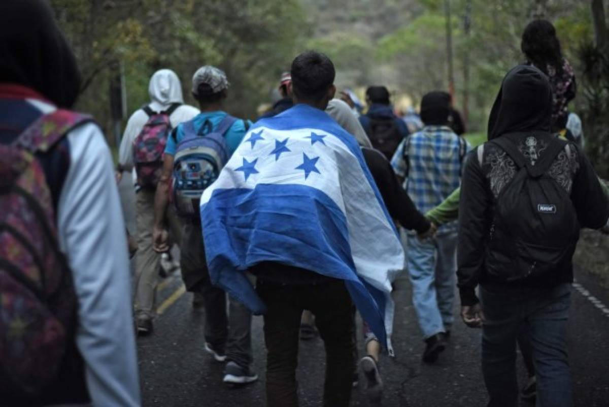 López Obrador ofrece 4,000 empleos en México a la nueva caravana migrante