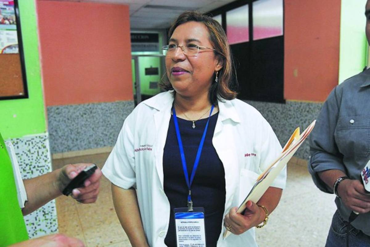 Honduras: Polémica por cancelación de médicos en el HEU