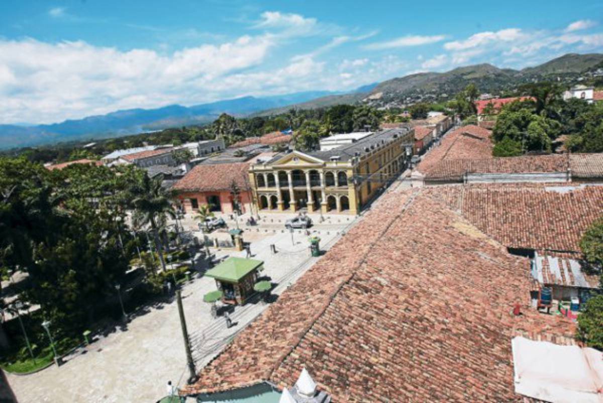 La ciudad de Comayagua avanza en torno a su historia colonial
