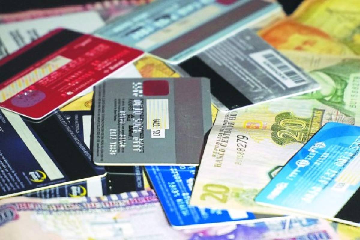 Tras reforma, banca hondureña espera más usuarios de tarjetas