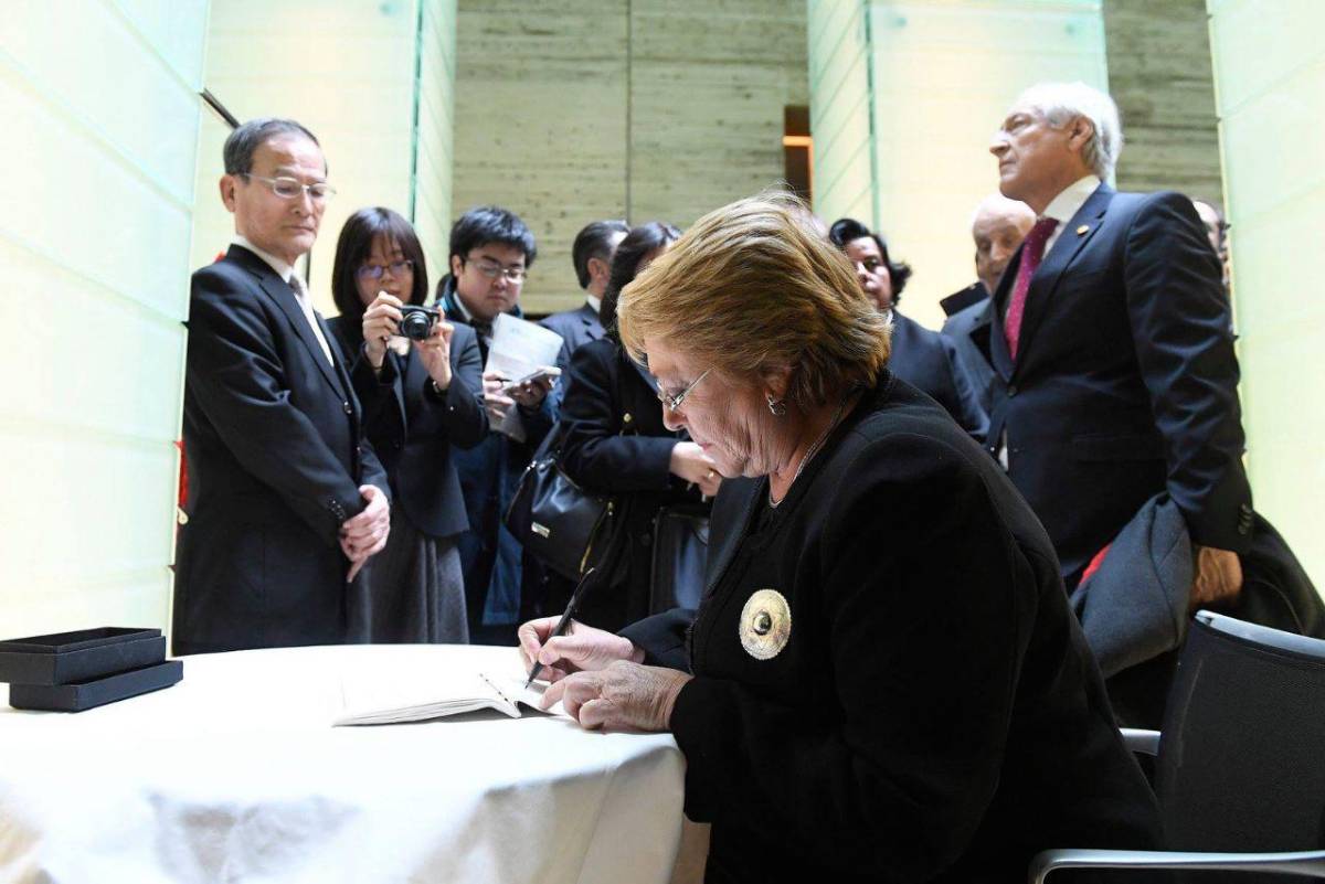 Michelle Bachelet va por la ONU: Chile, México y Brasil oficializan su candidatura