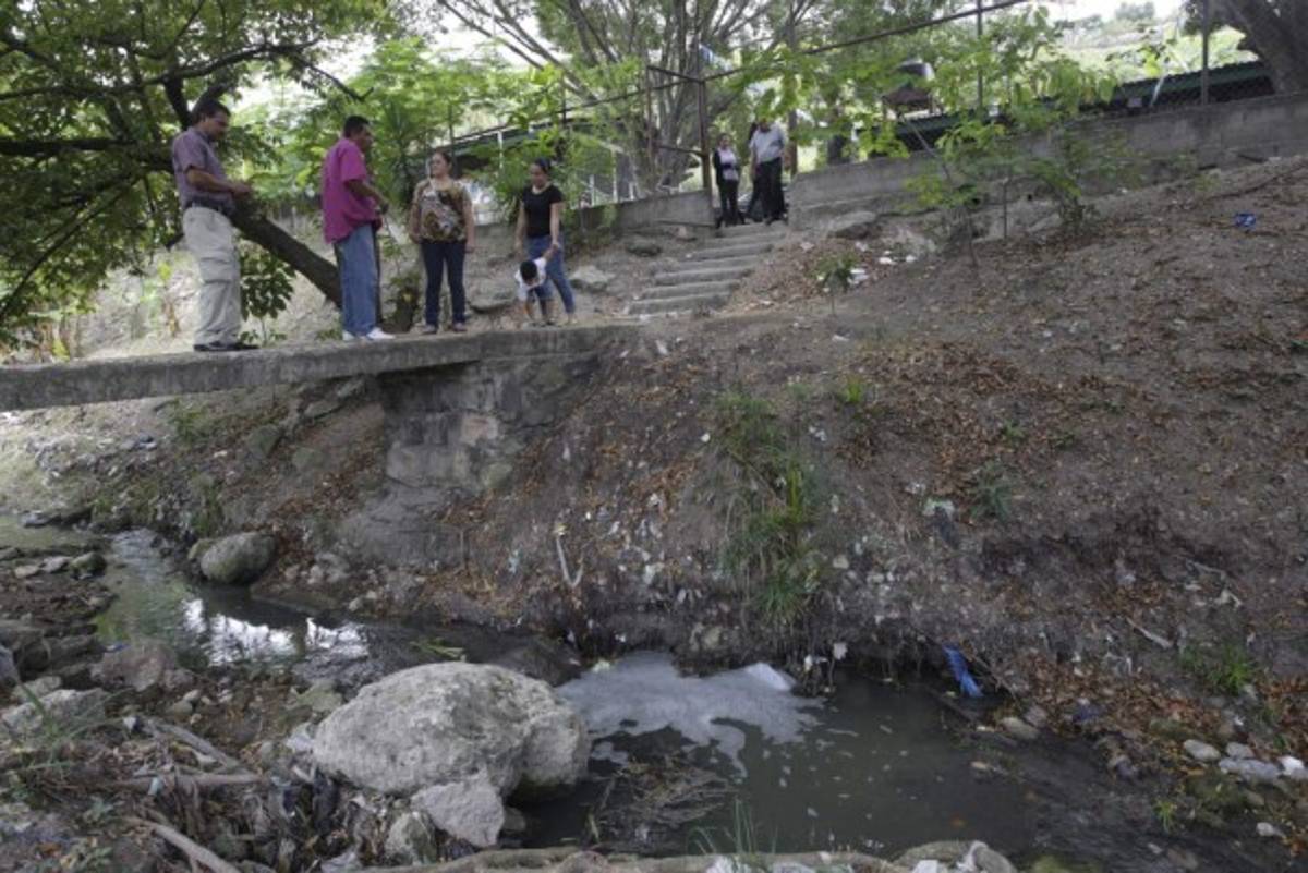Vuelven clases, pero continúa problema