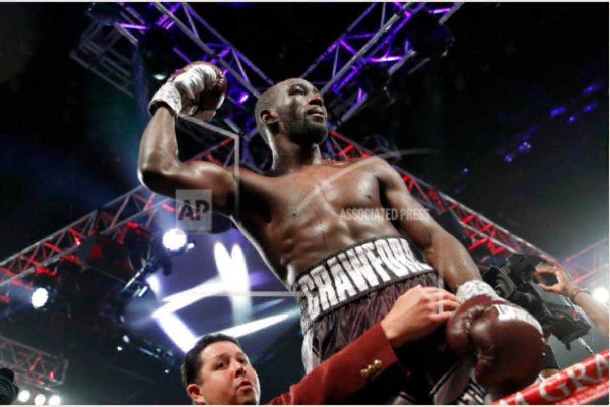 Terence Crawford, campeón del peso welter tras nocaut técnico a Jeff Horn