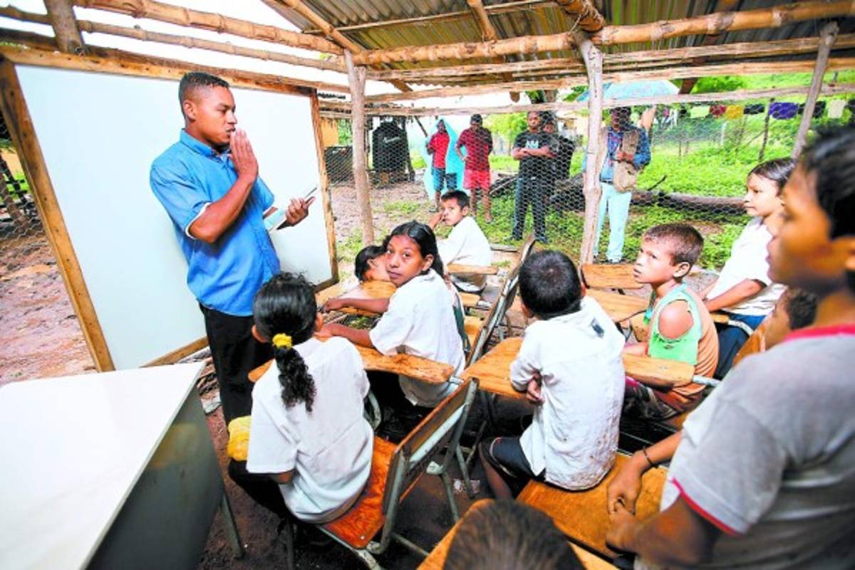 Desconocen cuántos docentes hay en Proheco