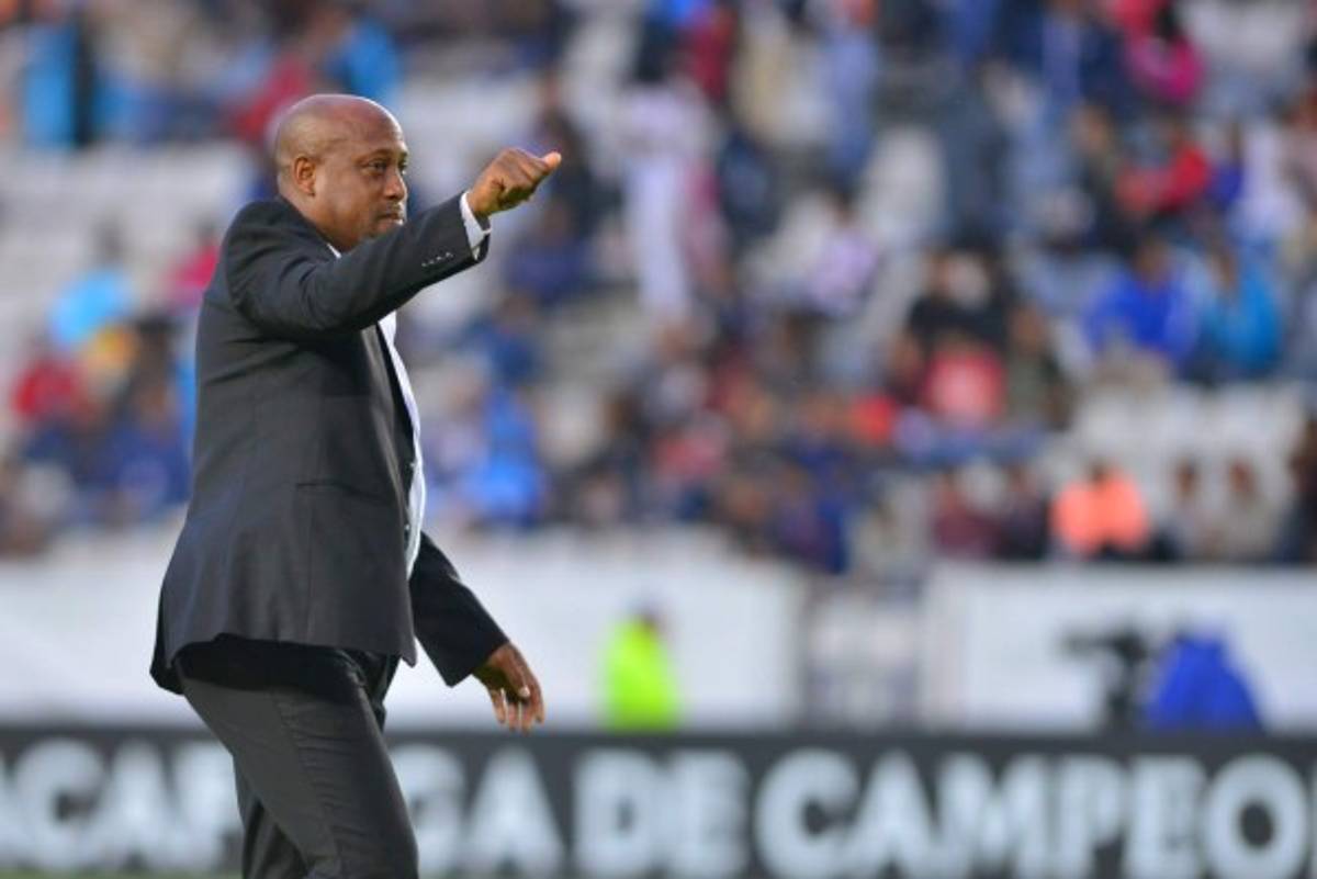 Pachuca le dio una Real paliza al España