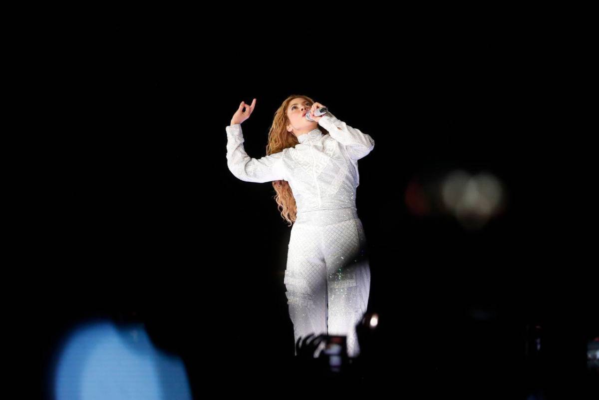 Shakira desata la locura en El Salvador: el rugido de la loba tras 20 años de espera