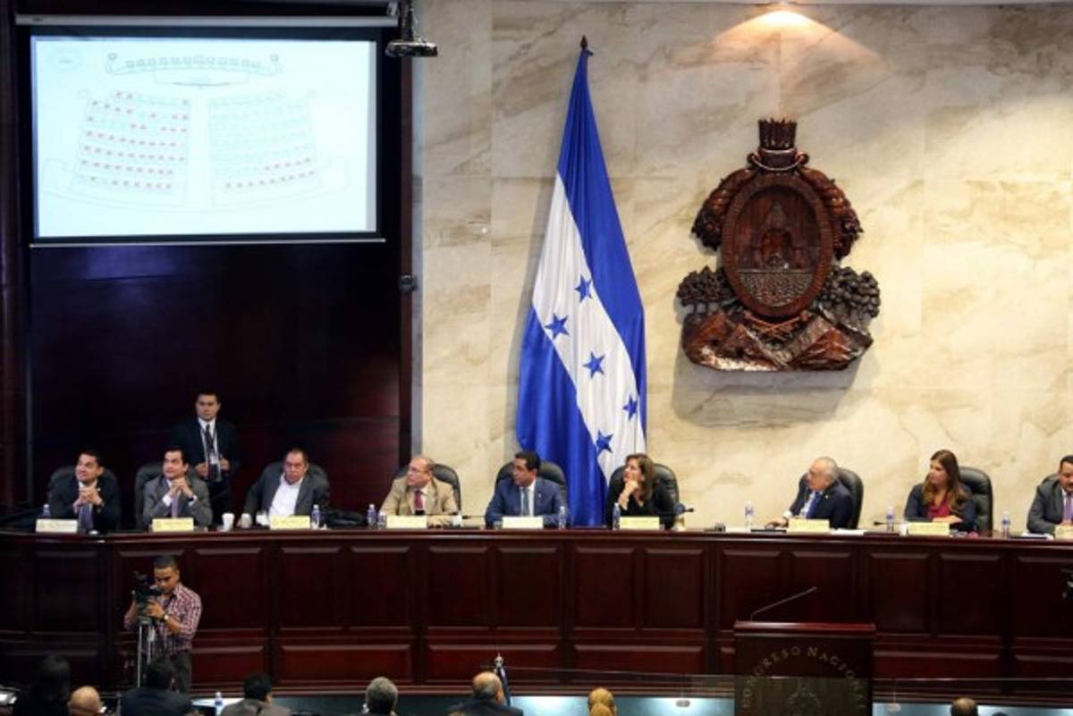 Honduras: En fotos, el revés a la Policía Militar