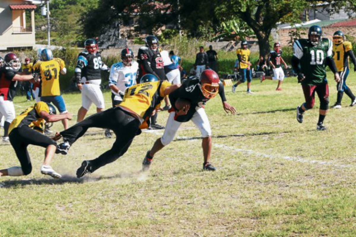 El Huracán aún no pasa en la Liga de Fútbol Americano de Honduras