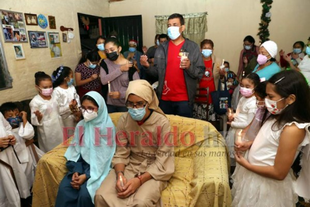 Las posadas se realizan en casa de los fieles creyentes.