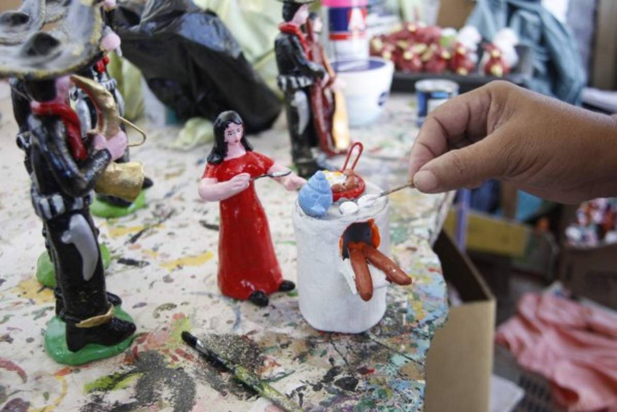 Alfarería de barro de Yarumela adornará la Navidad en Honduras