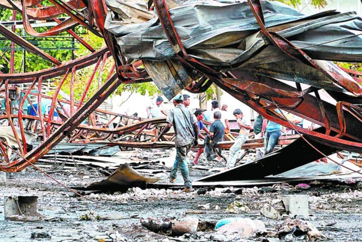 Negocios cerrados, caos vial y cuantiosas pérdidas en Honduras