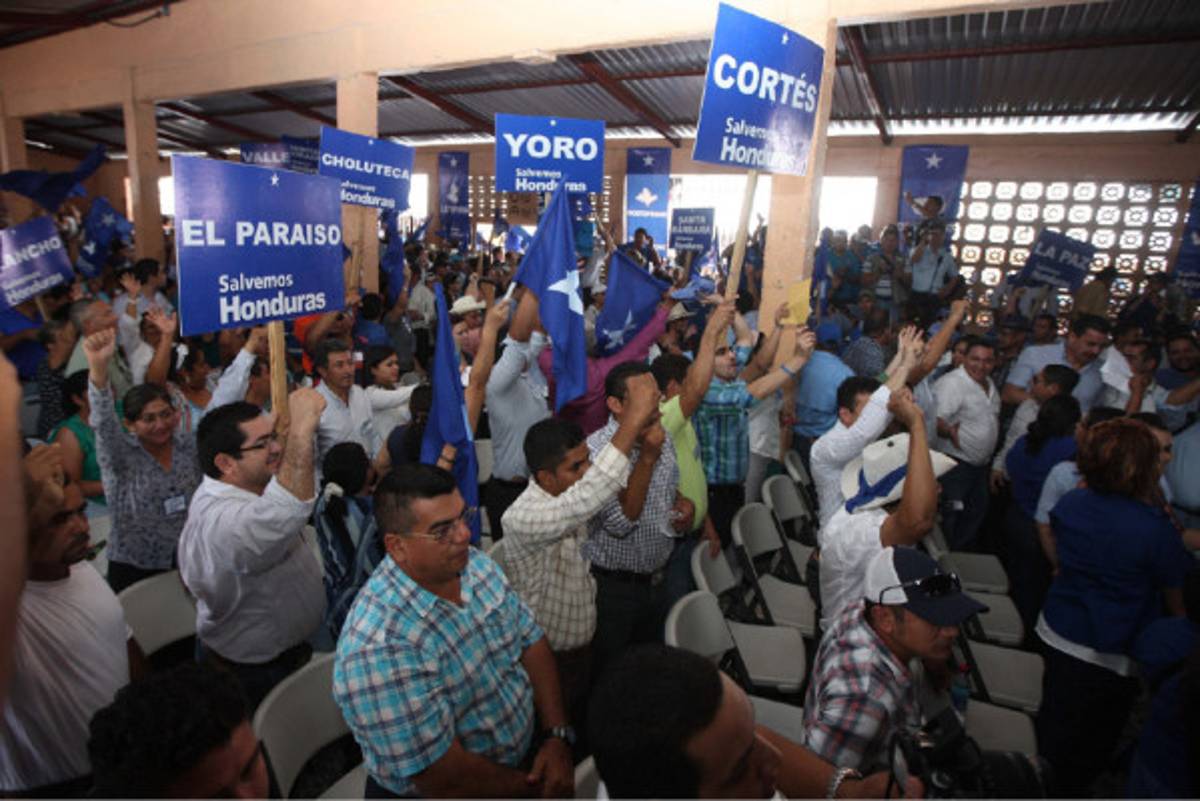 Ricardo se suma a JOH 'por amor a Honduras'