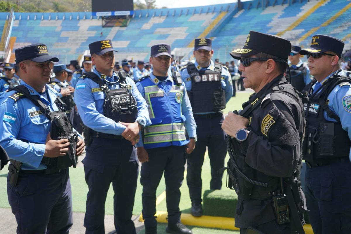 Llegada de la Ultra Fiel, provocaron al Motagua y el ambiente entre jugadores