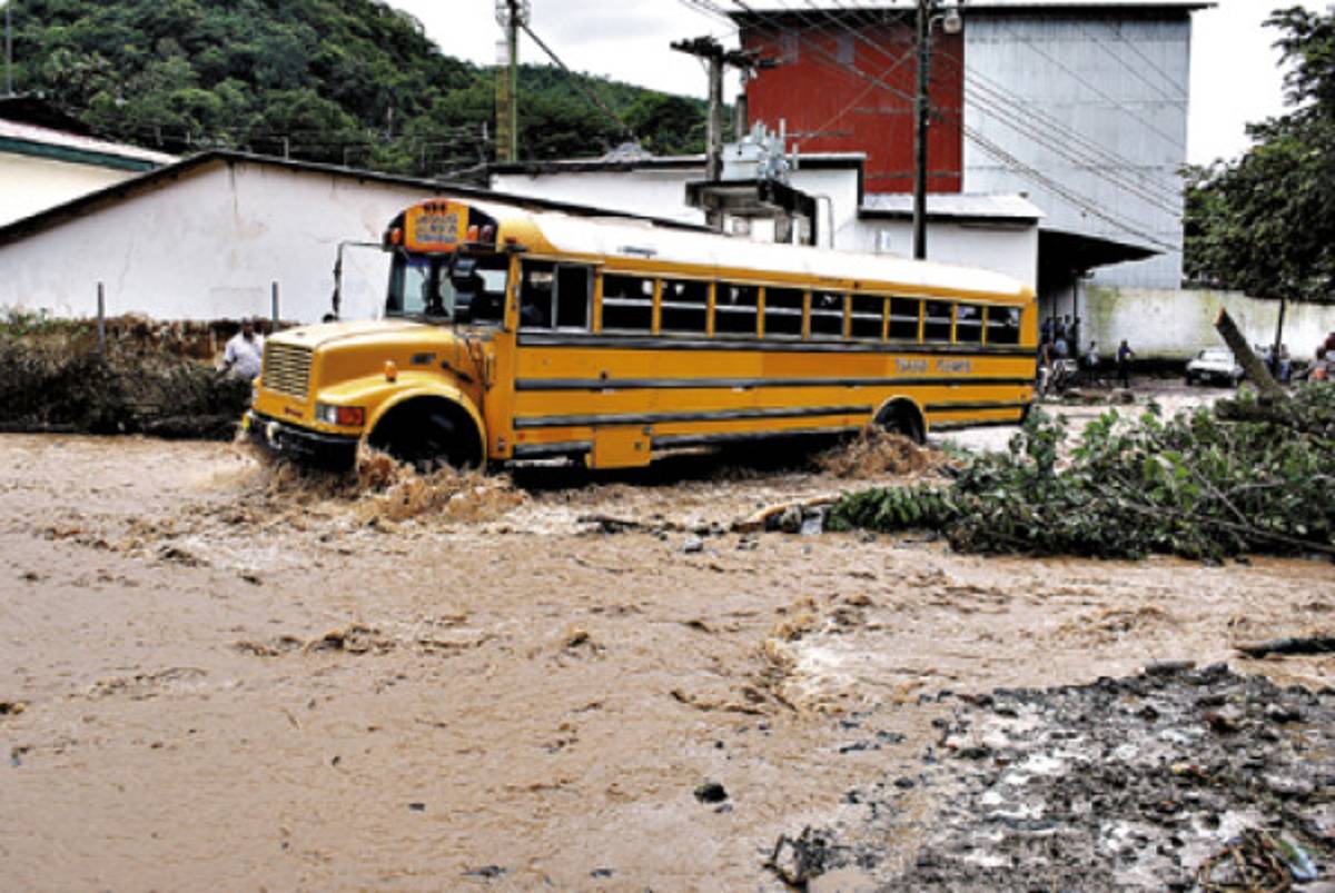 Lluvias causan desastre en La Libertad