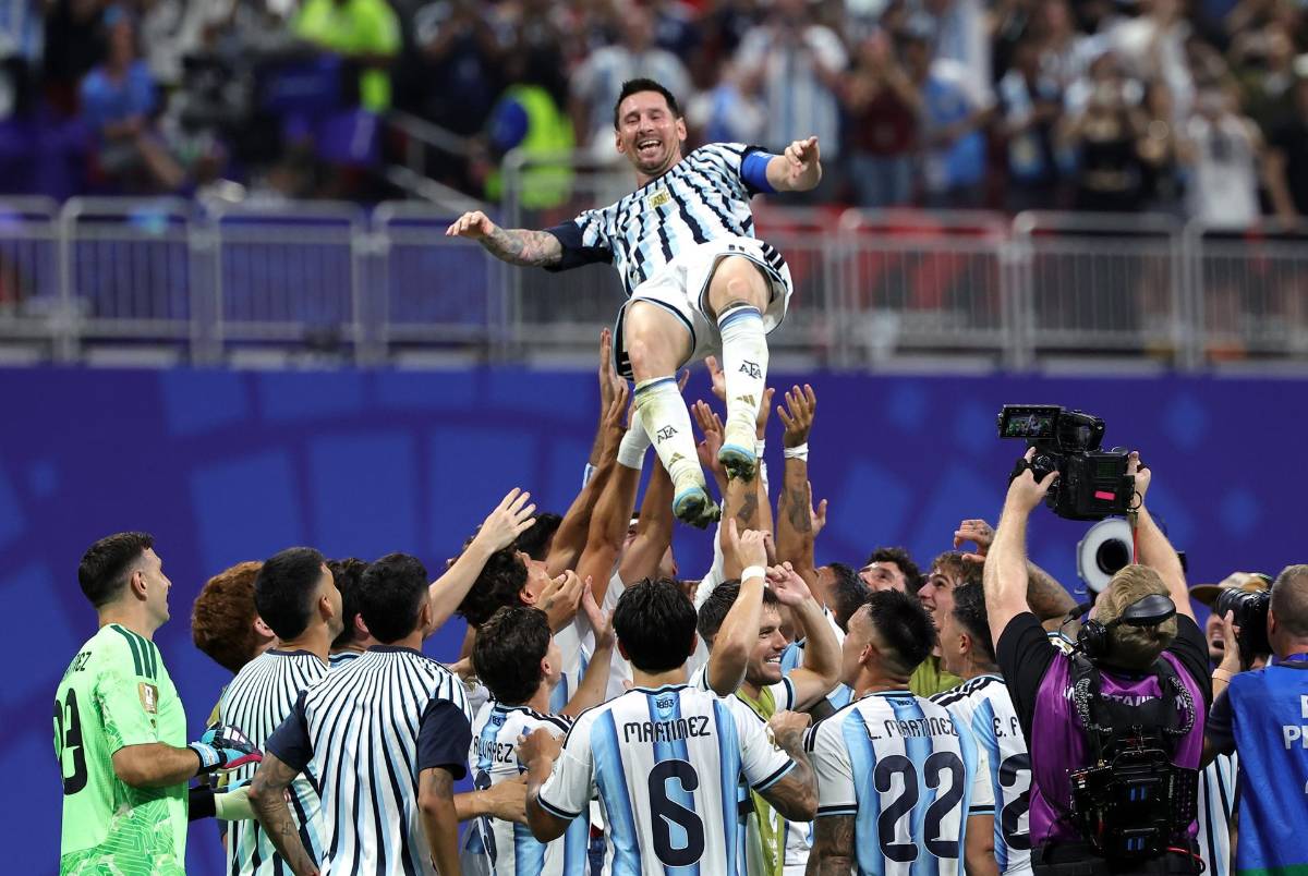 Mundial 2026: Messi se viste de héroe y rompe récord; Argentina deja tendido a Egipto y polémica en el VAR