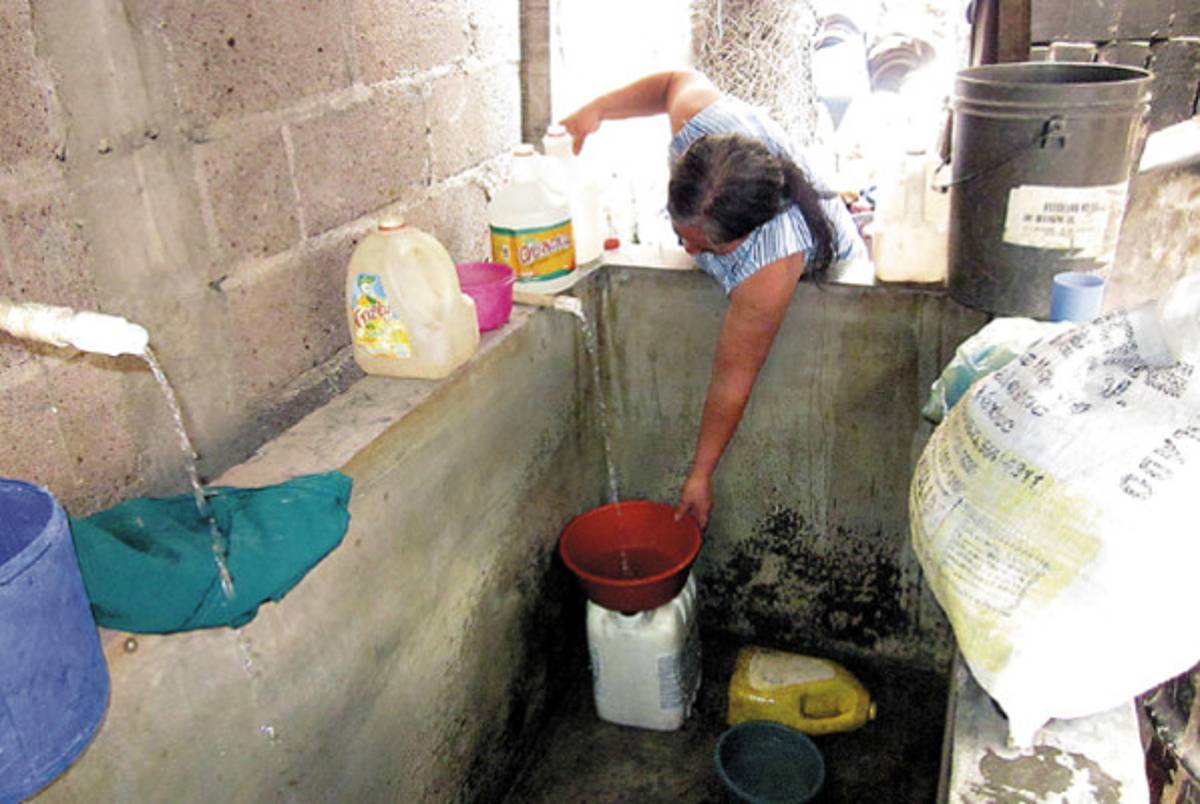 Comayagua reporta escasez de agua potable por sequía