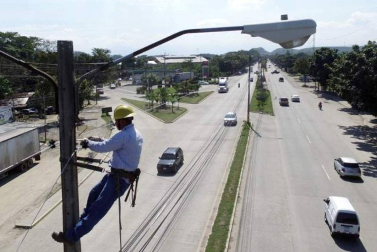 Sectores sin energía eléctrica este miércoles en Honduras