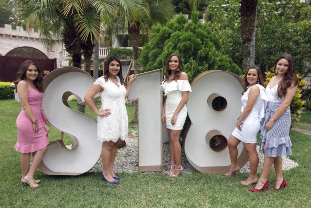 noche de recuerdo entre compañeros