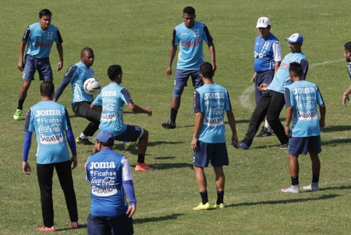 Pinto afina partido a puerta cerrada con Nicaragua